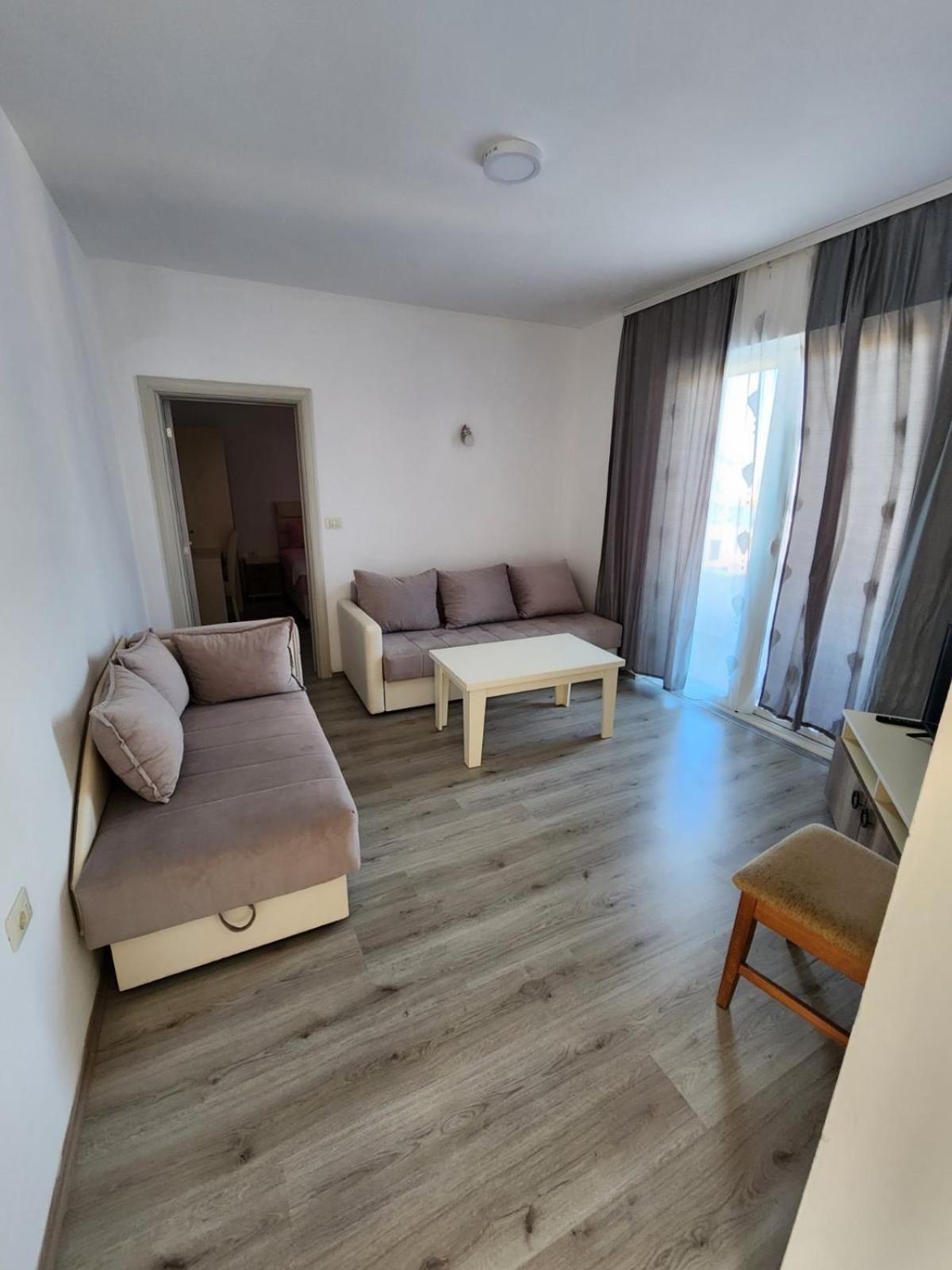 Apartment Flora Bregvija Экстерьер фото